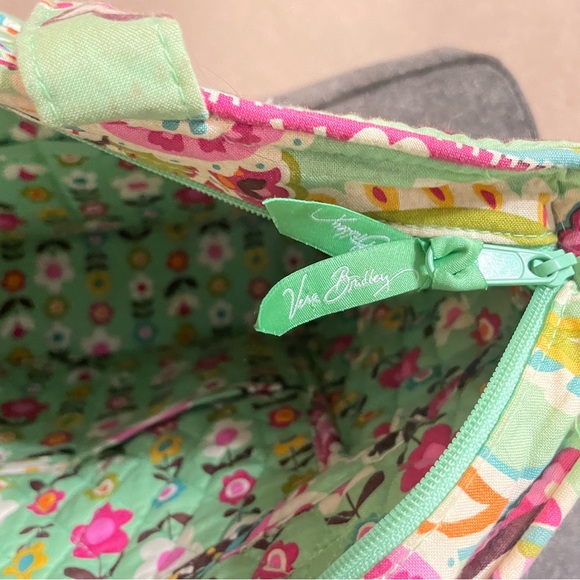 Vera Bradley Provincial Mint Green Quilted Handbag - Picture 5 of 5